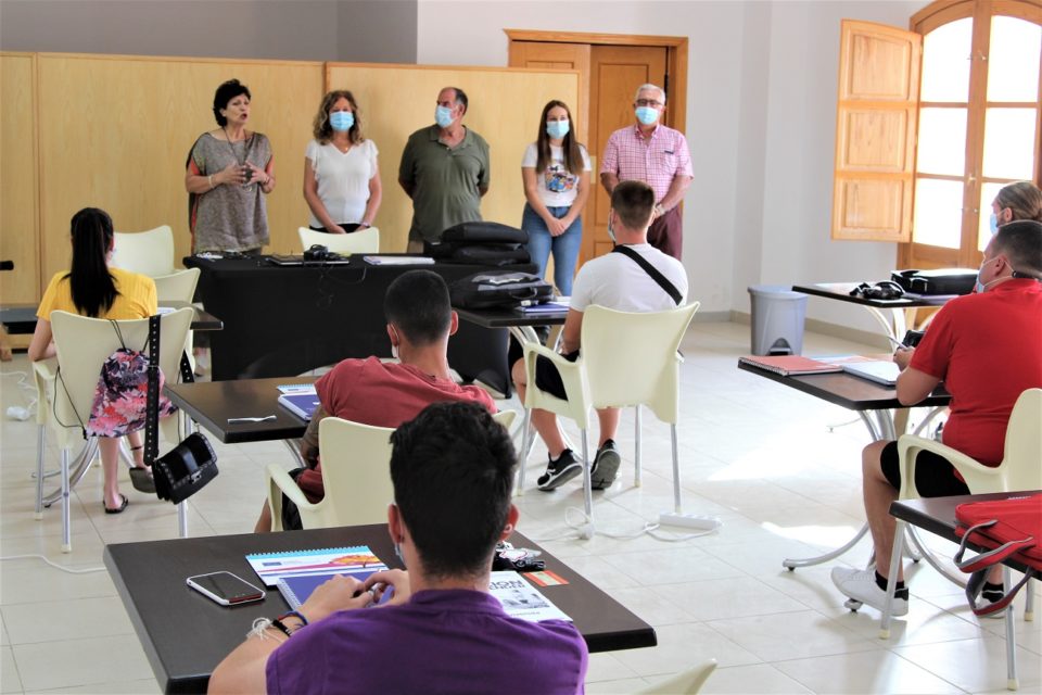 Inicio del curso Almería, empleo joven contra las despoblación en Santa Fe (2)