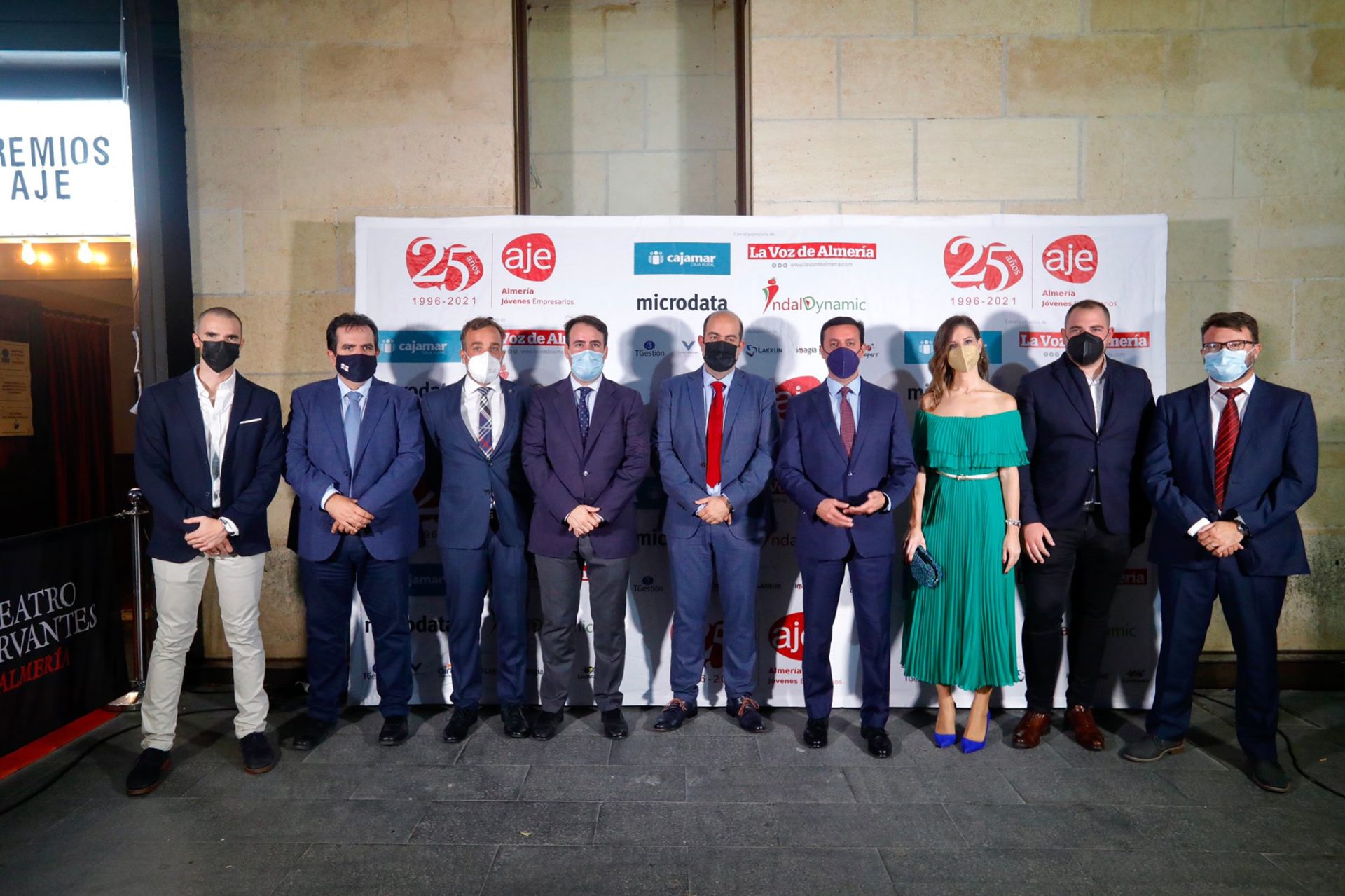Diputación y Ayuntamiento arropan a los jóvenes empresarios almerienses en los Premios AJE 2021