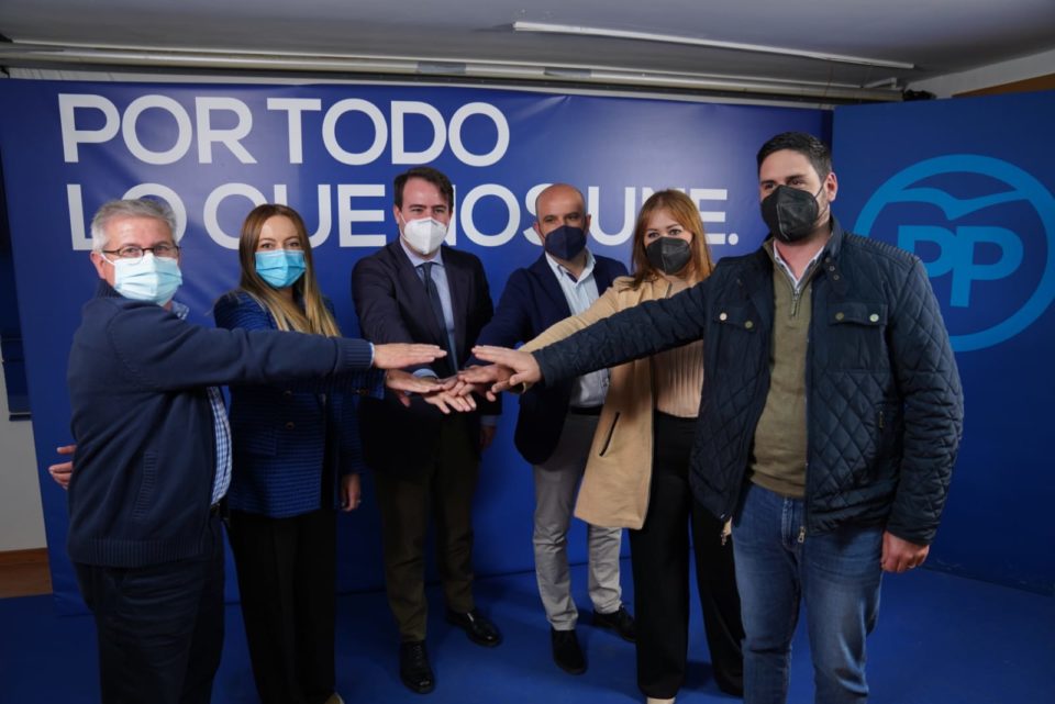 El PP integra a Comprometidos con Vélez-Blanco para ampliar su fuerza en la provincia