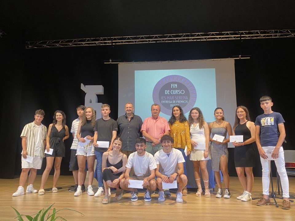 El Ayuntamiento de Pulpí hace entrega de los premios a la excelencia al alumnado del IES “Mar Serena”