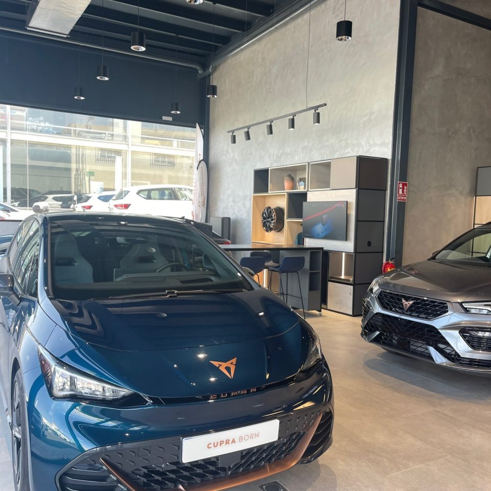 CUPRA Garage en Almería abre sus puertas y te invita a conocer sus vehículos en exclusiva